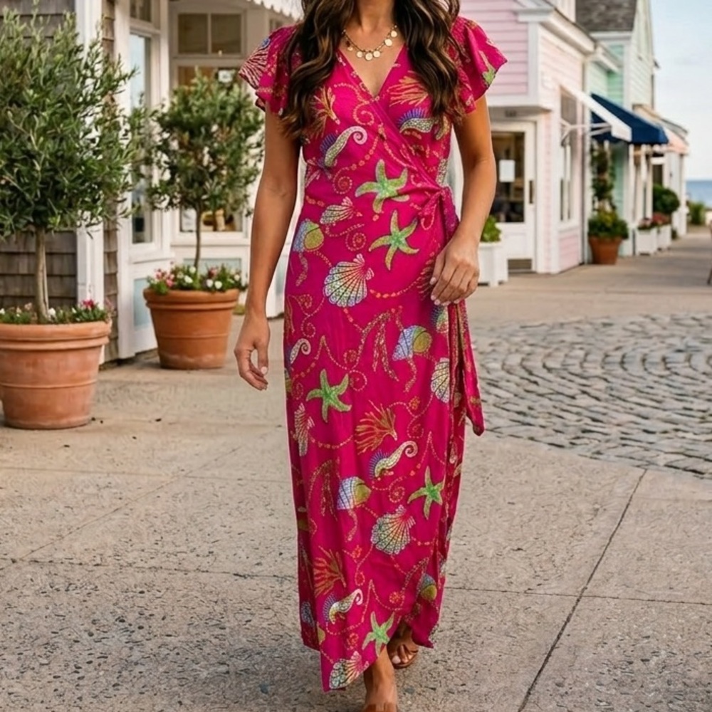 Feather & Find Seashell Starfish Sea Print Wrap Maxi Dress in Large